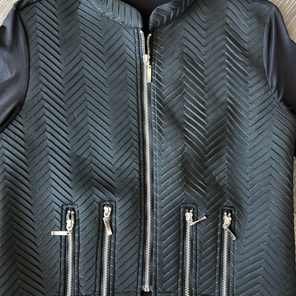 Jacket - Picture 2 of 3